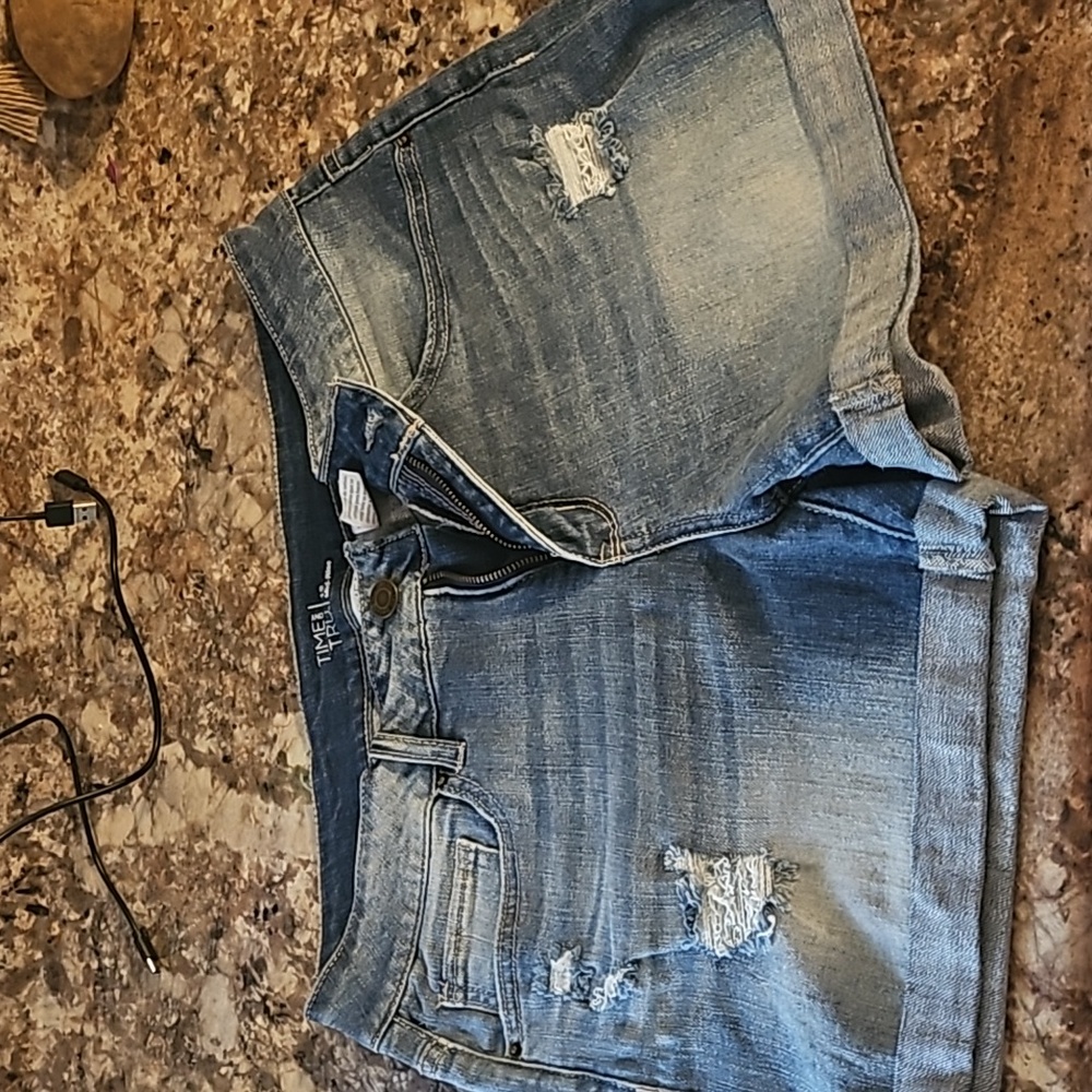 Ladies shorts